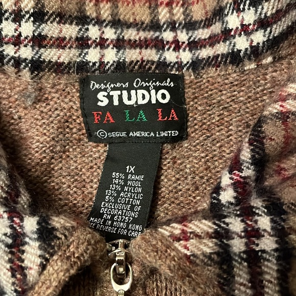 Designer Originals Studio FA LA LA Zip Up Christmas Sweater Vest Size 1X - Picture 2 of 6